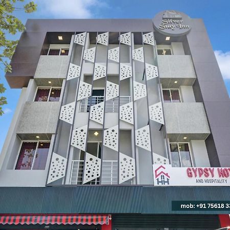 Gypsy Hotel Cusat Kochi Extérieur photo